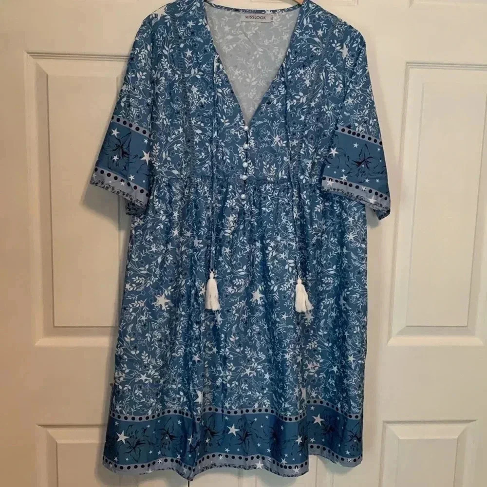 Dress XL - Picture 2 of 10